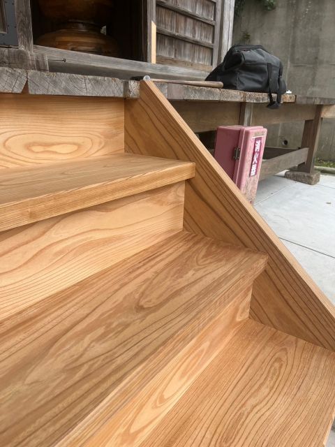 【横浜市　Ｅ寺　御堂階段】 画像